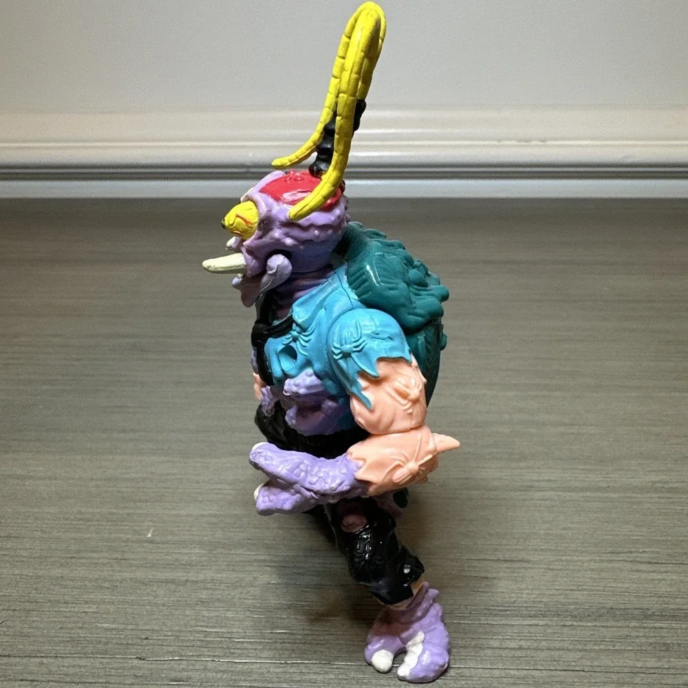Vintage 1990 Scumbug Teenage Mutant Ninja Turtles TMNT Playmates Figure Villain